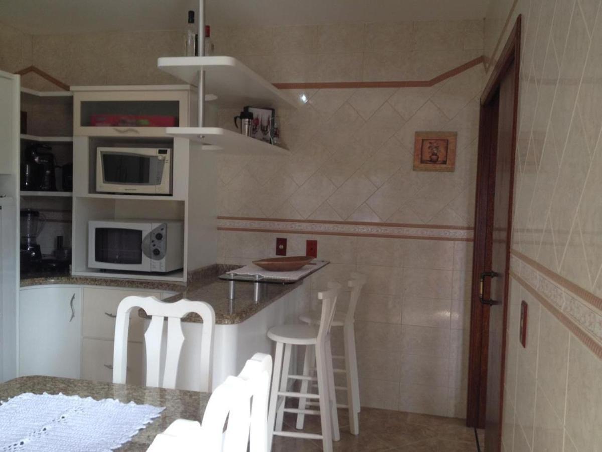 Casa De Temporada No Sul Da Ilha Com Piscina Βίλα Florianópolis Εξωτερικό φωτογραφία